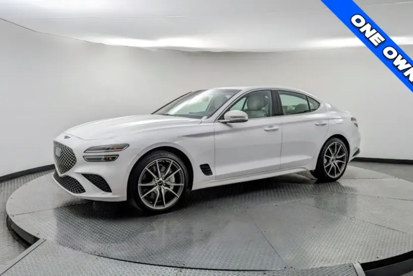 2024 Genesis G70 2.5T photo 1
