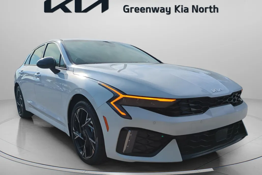 2026 Kia K5 GT-Line photo 1