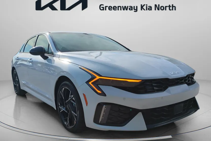 2026 Kia K5 GT-Line photo 1