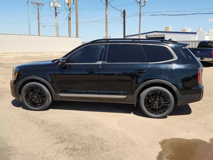 2023 Kia Telluride X-Line photo 1