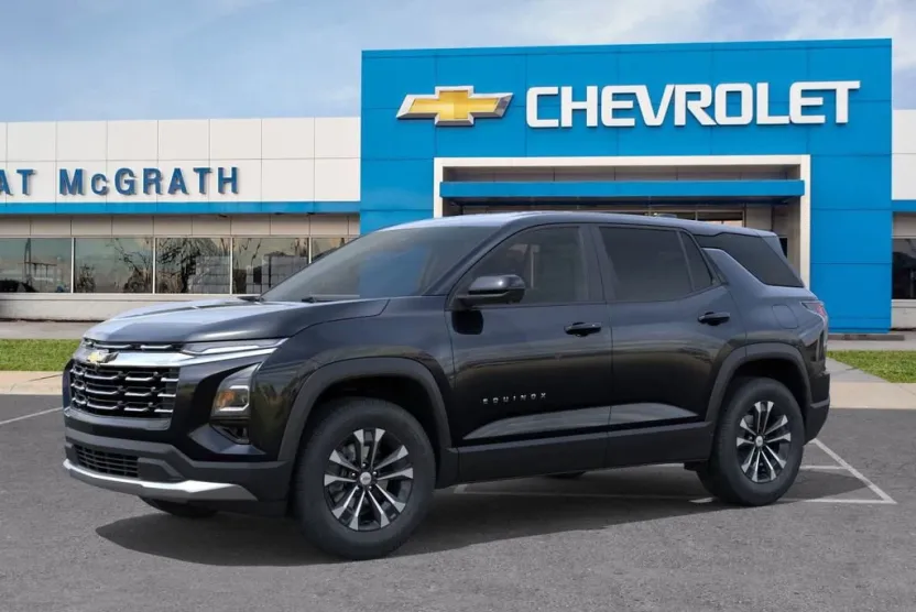 2026 Chevrolet Equinox LT photo 1