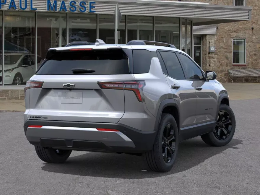 2026 Chevrolet Equinox LT photo 1