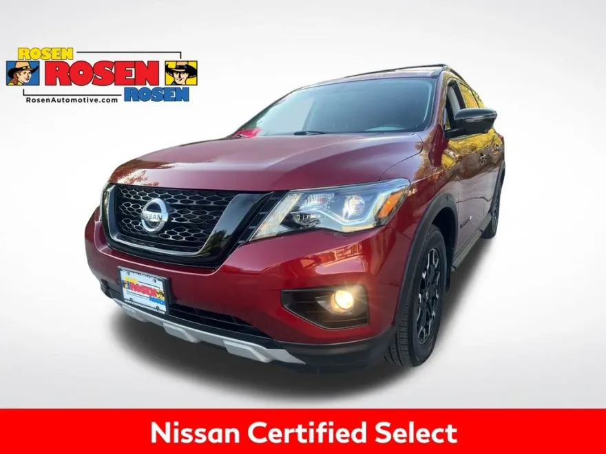 2020 Nissan Pathfinder SL photo 1