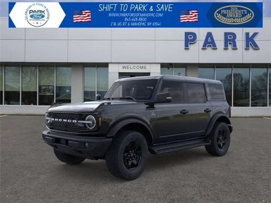 2025 Ford Bronco Outer Banks photo 1