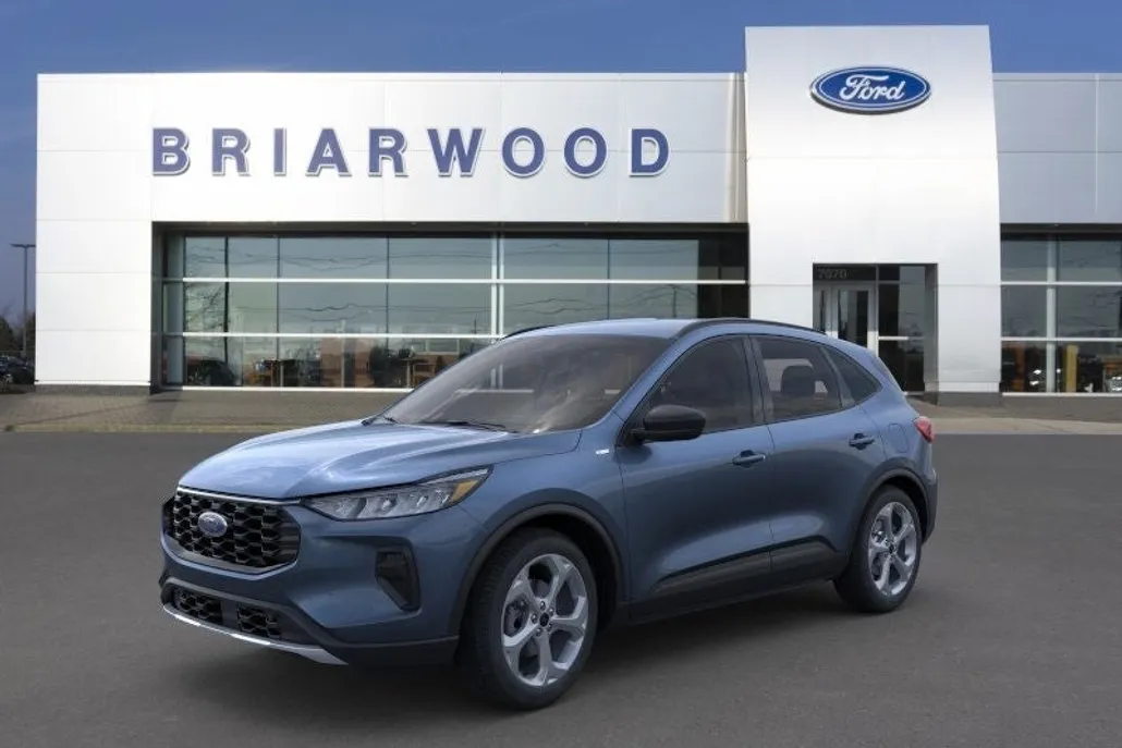 2025 Ford Escape ST-Line photo 1