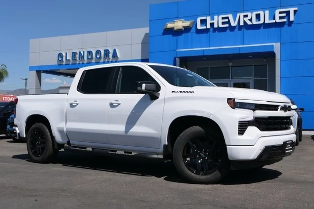 2025 Chevrolet Silverado 1500 RST photo 1