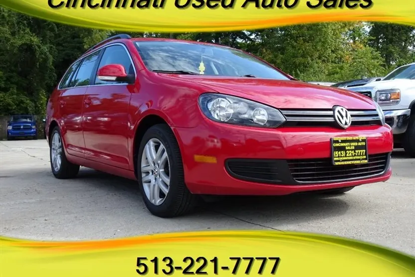 2010 Volkswagen Jetta SportWagen TDI photo 1