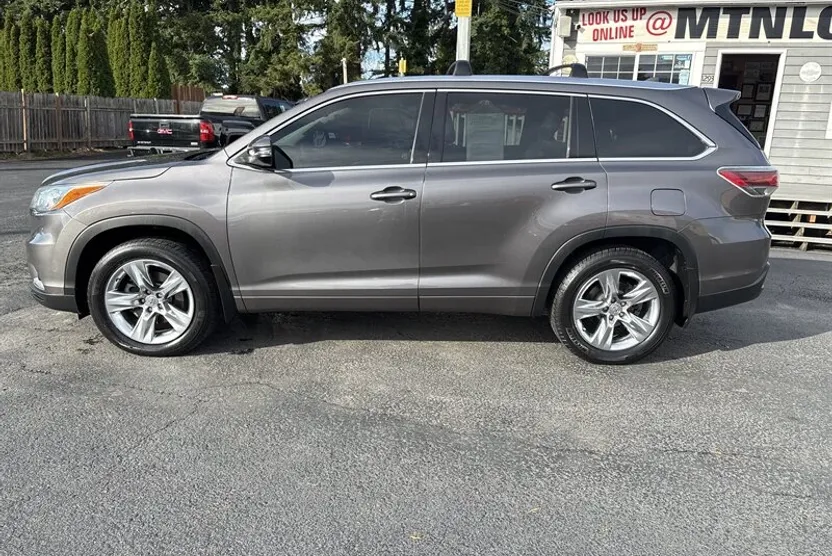 2014 Toyota Highlander Limited photo 1