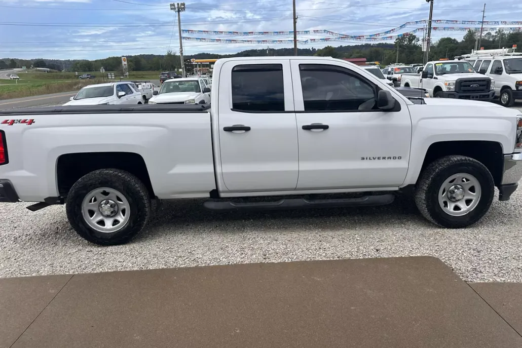 2018 Chevrolet Silverado 1500 Work Truck photo 1