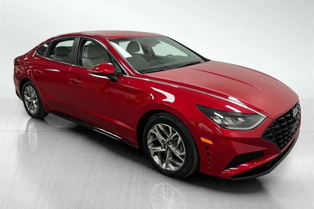 2021 Hyundai Sonata SEL photo 1