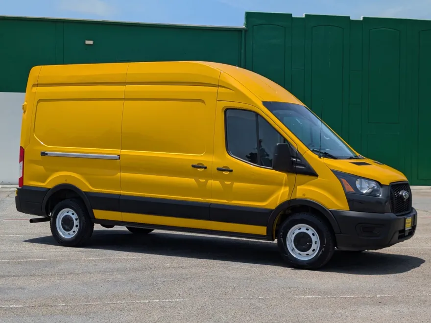 2021 Ford Transit photo 1
