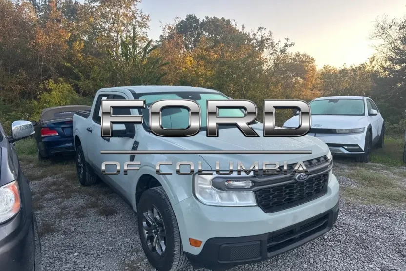 2022 Ford Maverick XLT photo 1