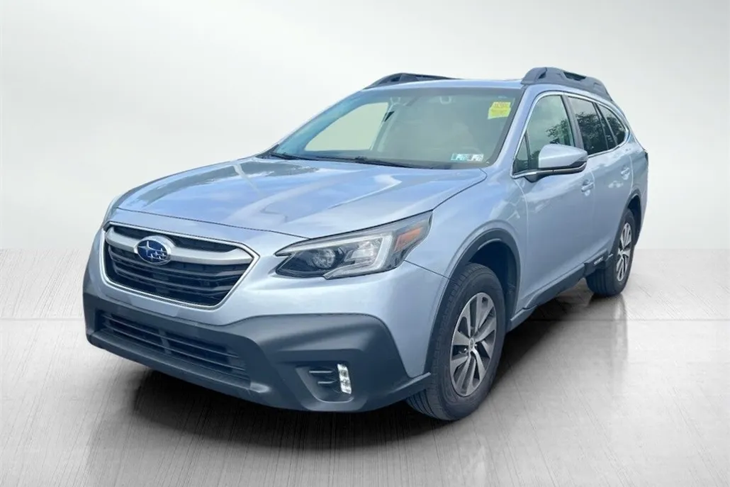 2022 Subaru Outback Premium photo 1