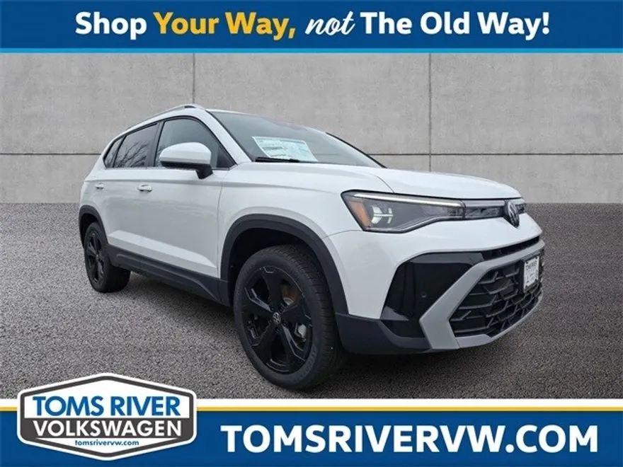 2025 Volkswagen Taos SEL photo 1