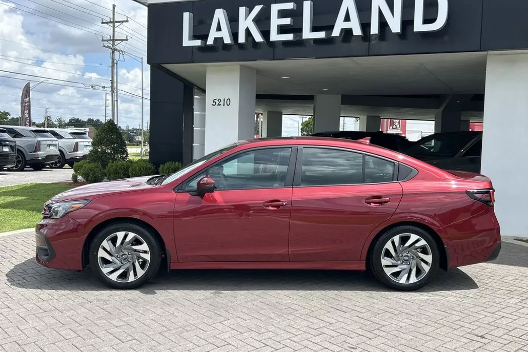 2025 Subaru Legacy Limited photo 1