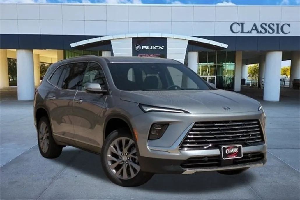 2025 Buick Enclave Preferred photo 1