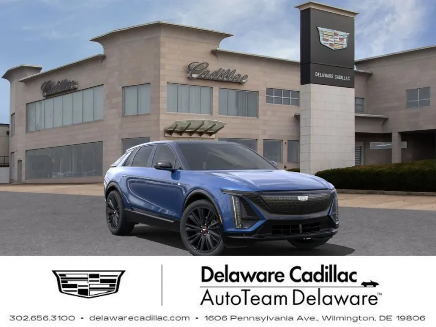 2025 Cadillac Lyriq Sport photo 1