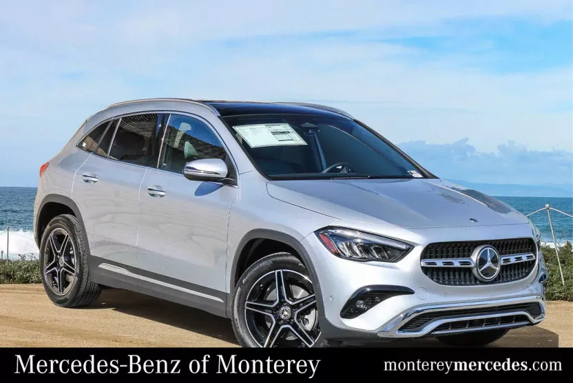 2026 Mercedes Benz GLA 250 4MATIC photo 1