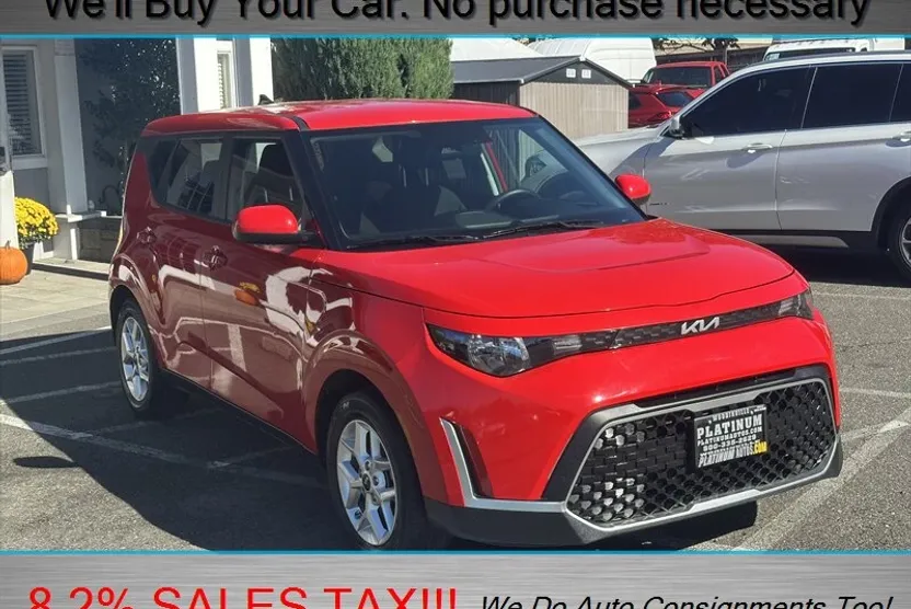 2024 Kia Soul LX S photo 1