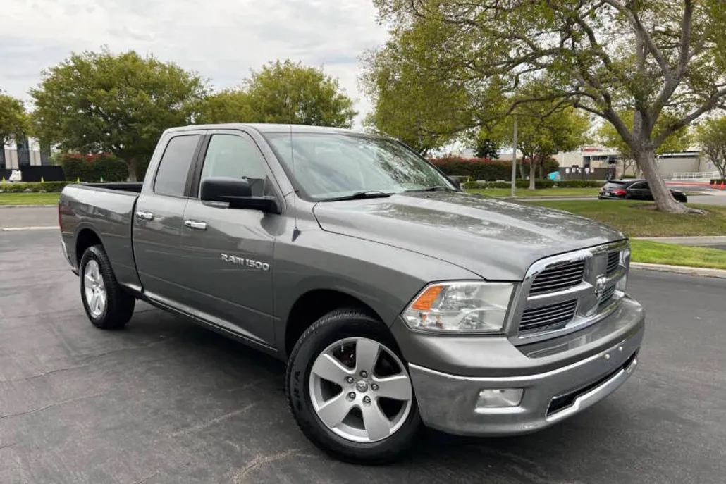 2011 Ram 1500 Big Horn photo 1