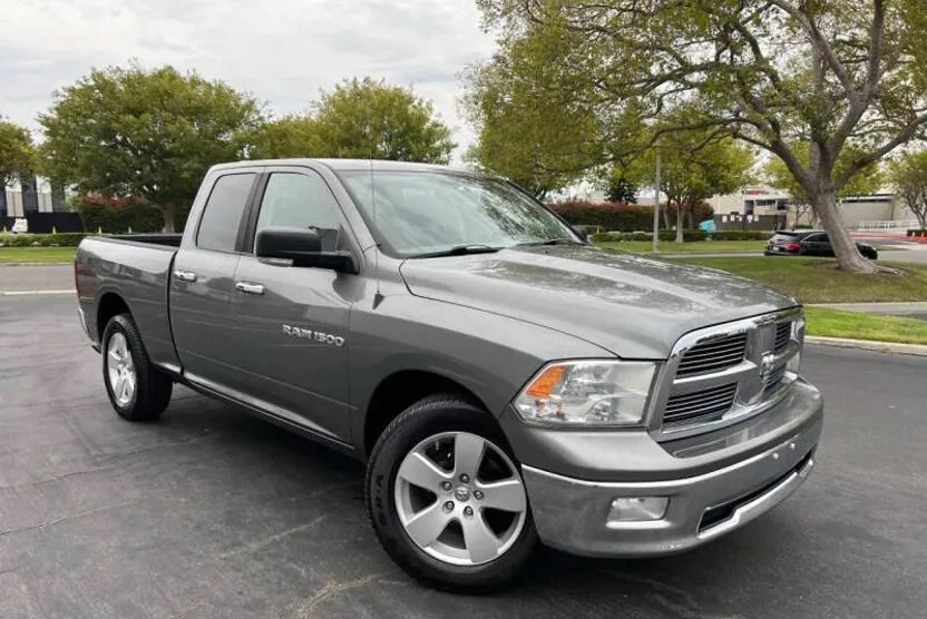 2011 Ram 1500 Big Horn photo 1