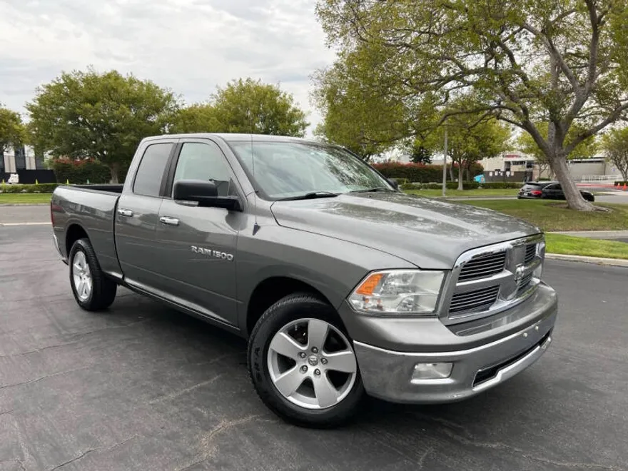 2011 Ram 1500 Big Horn photo 1