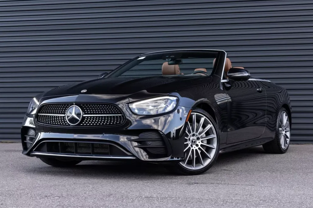 2023 Mercedes Benz E 450 4MATIC photo 1