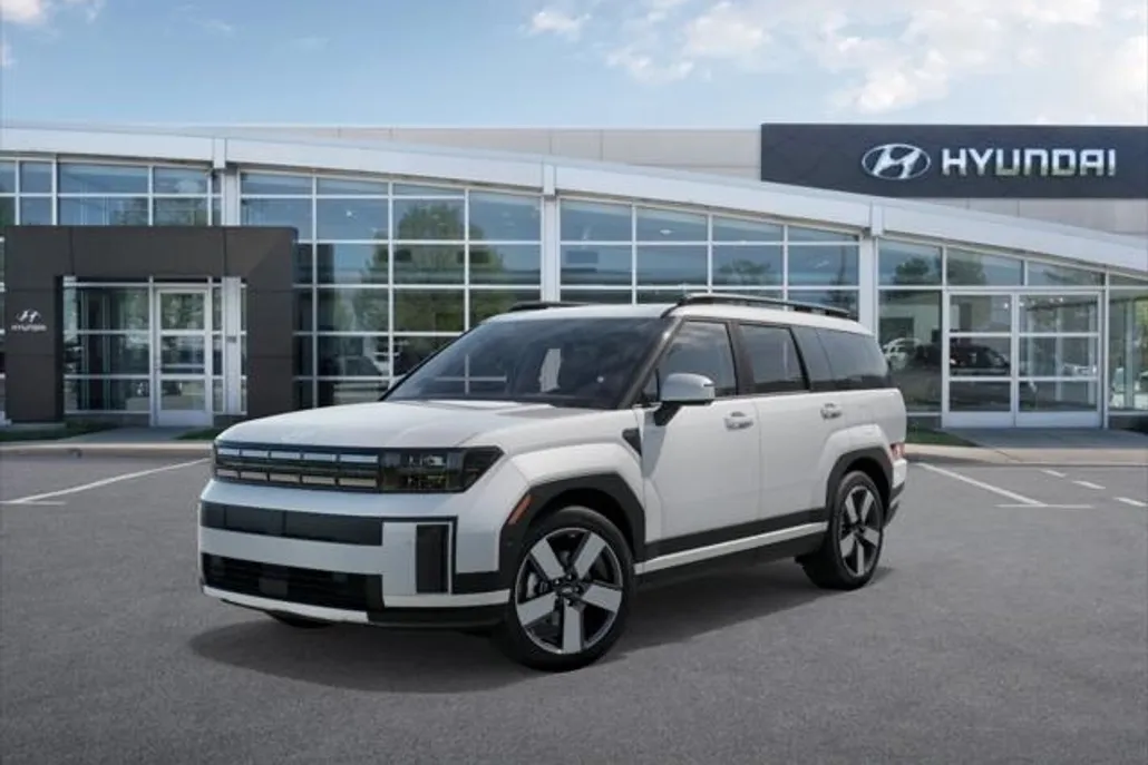 2025 Hyundai Santa Fe Limited photo 1