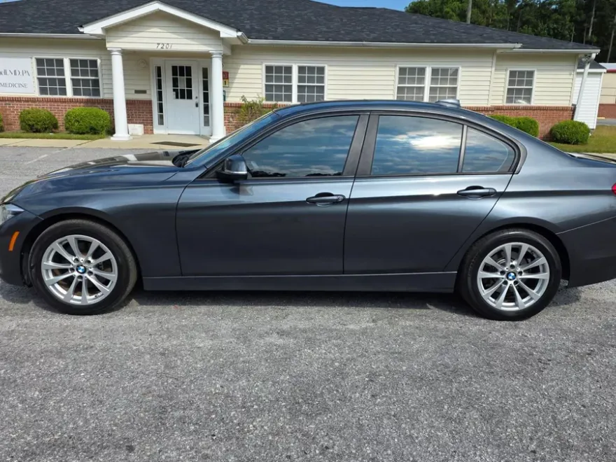 2018 Bmw 320i Sedan photo 1
