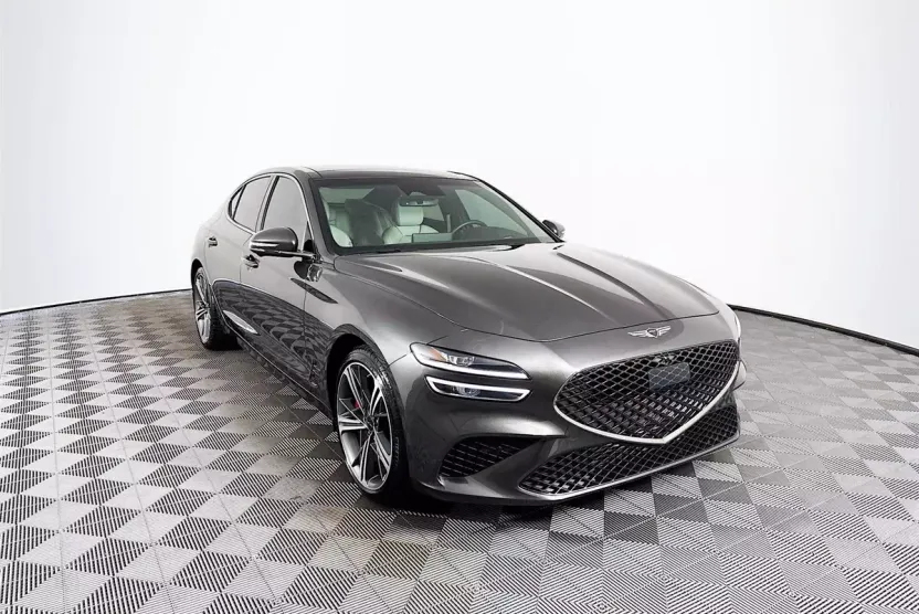 2025 Genesis G70 3.3T Sport Prestige photo 1
