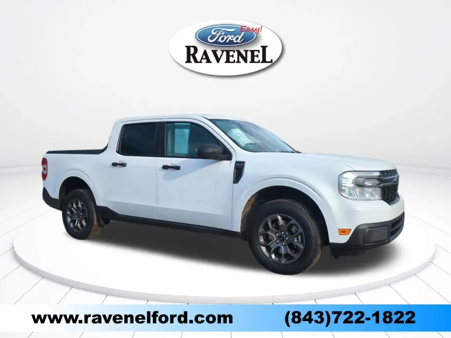 2023 Ford Maverick XLT photo 1