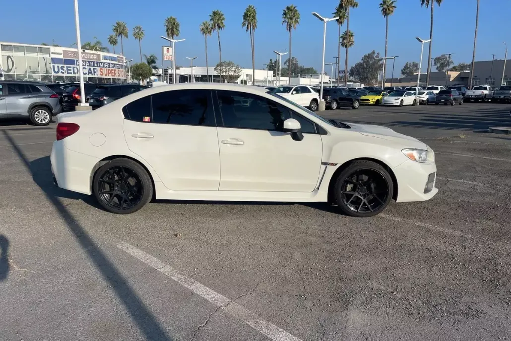 2017 Subaru WRX photo 1