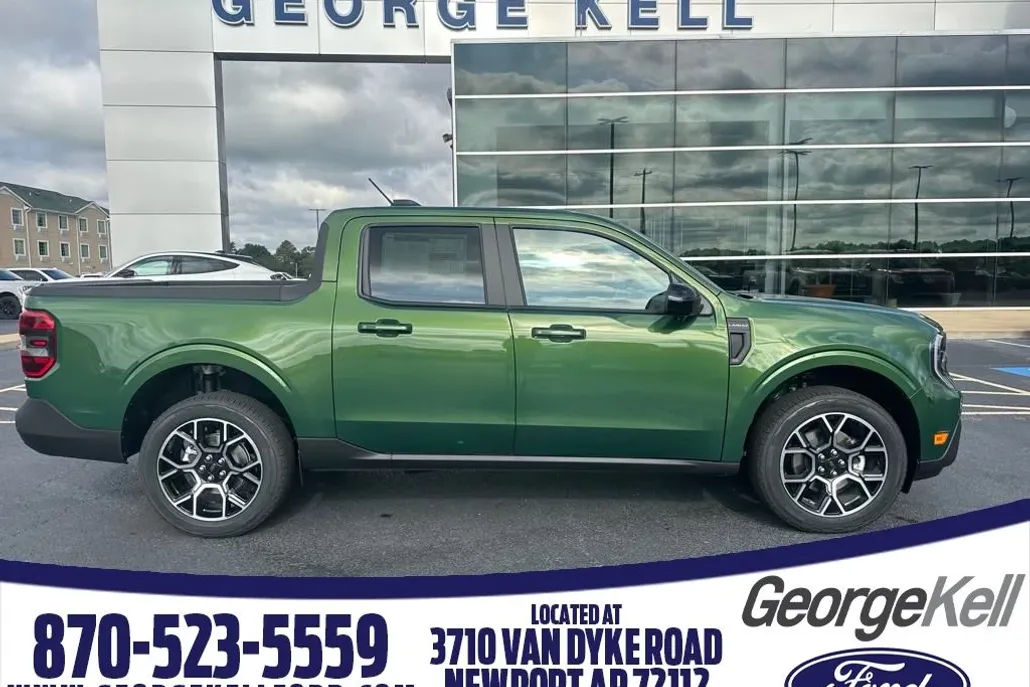 2025 Ford Maverick Lariat photo 1