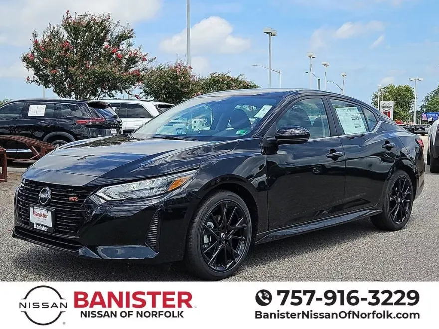 2025 Nissan Sentra SR photo 1