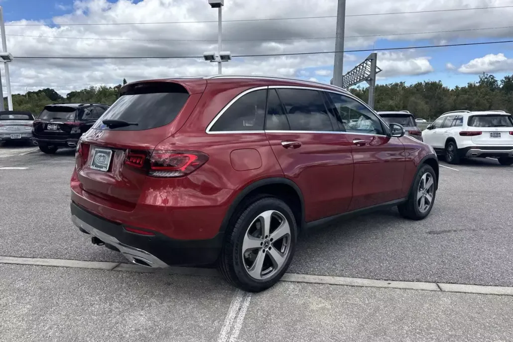 2021 Mercedes Benz GLC 300 photo 1
