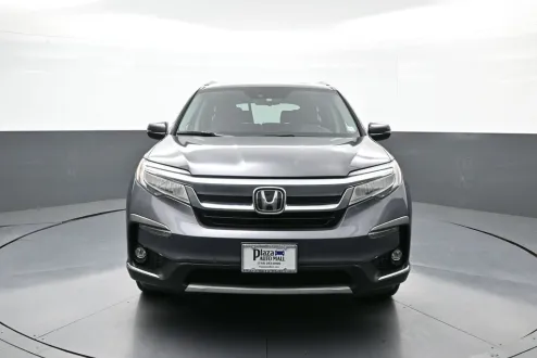 2022 Honda Pilot Touring photo 2