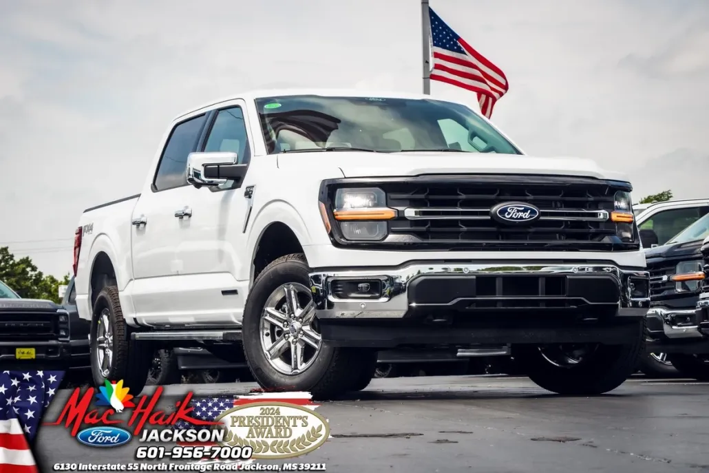 2025 Ford F-150 XLT photo 1