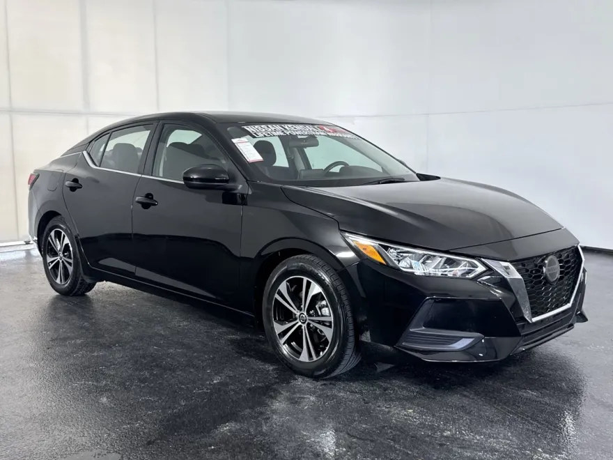 2023 Nissan Sentra SV photo 1