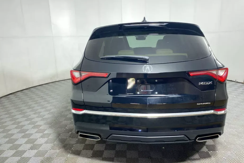 2023 Acura MDX SH-AWD photo 1