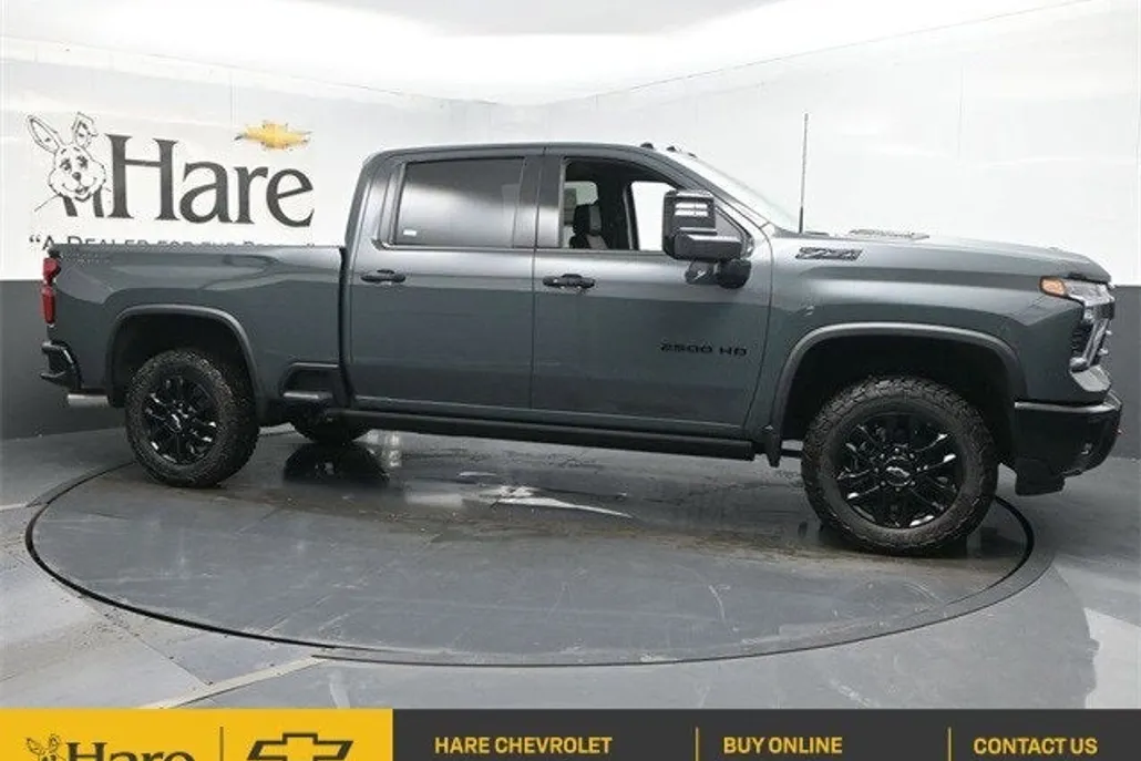 2026 Chevrolet Silverado 2500HD LTZ photo 1