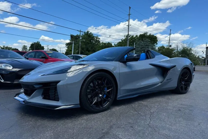 2024 Chevrolet Corvette Z06 Convertible 3LZ photo 1