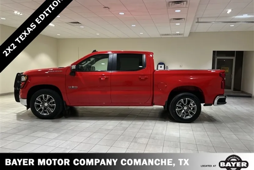 2023 Chevrolet Silverado 1500 LT photo 1