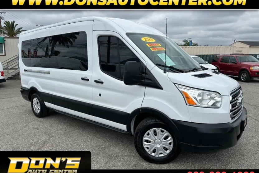 2019 Ford Transit XLT photo 1
