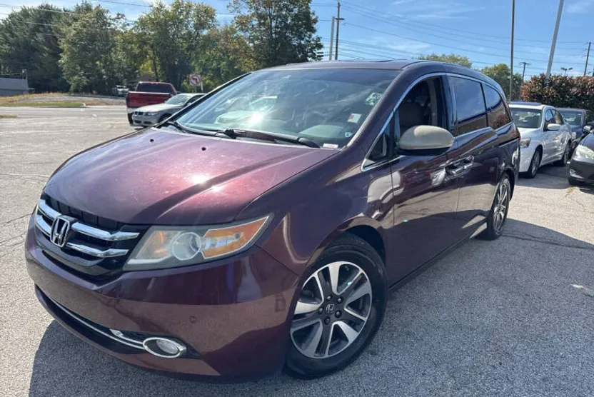 2014 Honda Odyssey Touring Elite photo 1