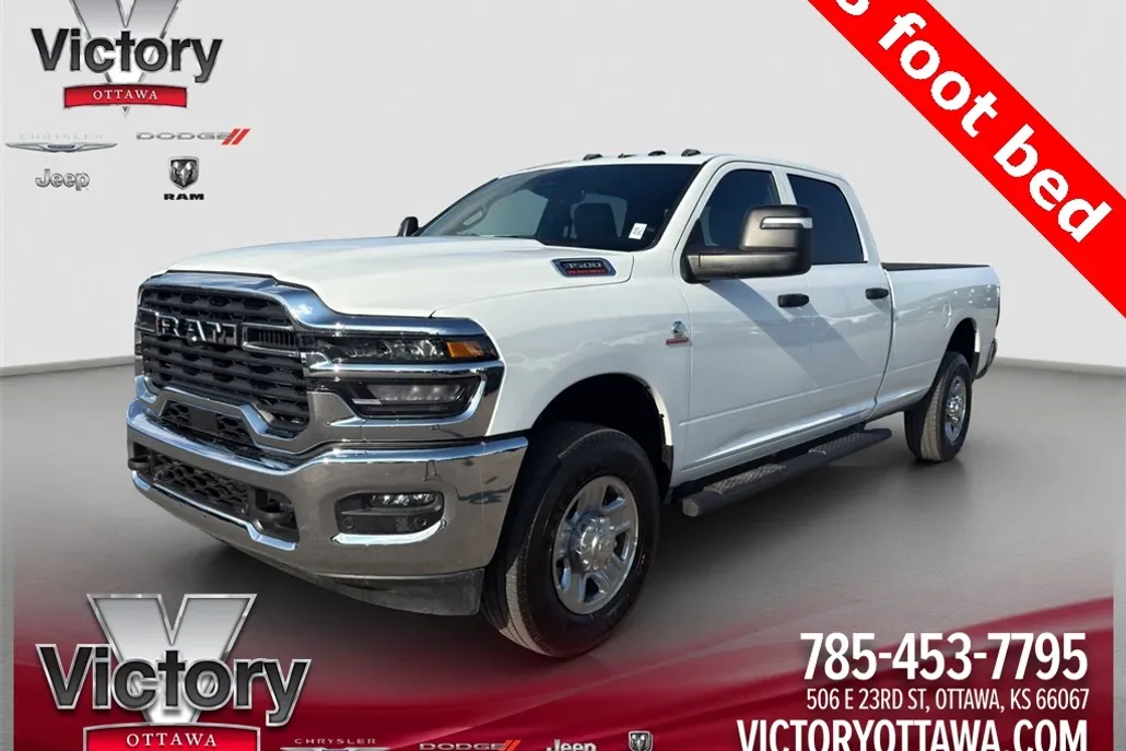 2025 Ram 3500 Tradesman photo 1