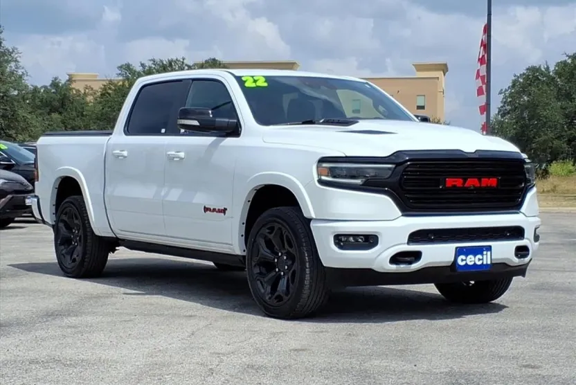 2022 Ram 1500 Limited photo 1