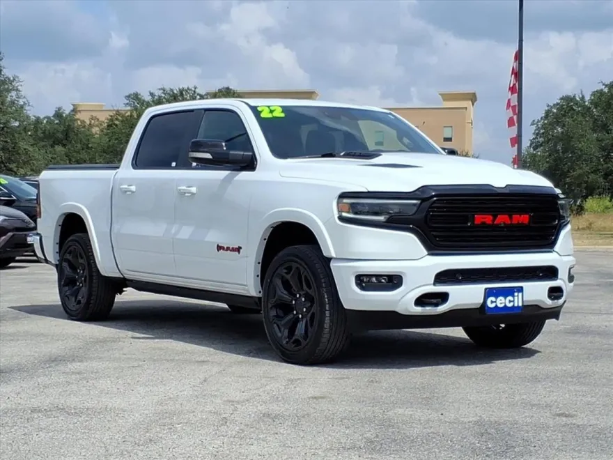 2022 Ram 1500 Limited photo 1