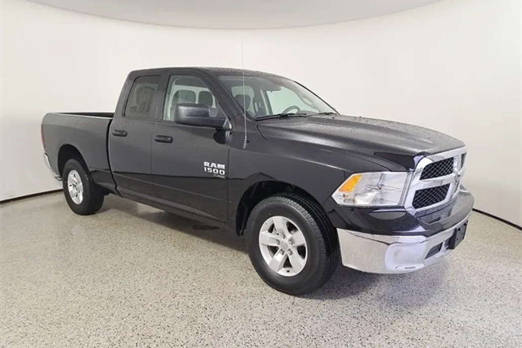 2024 Ram 1500 Classic SLT photo 1