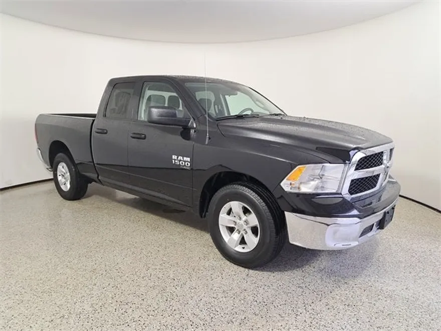 2024 Ram 1500 Classic SLT photo 1
