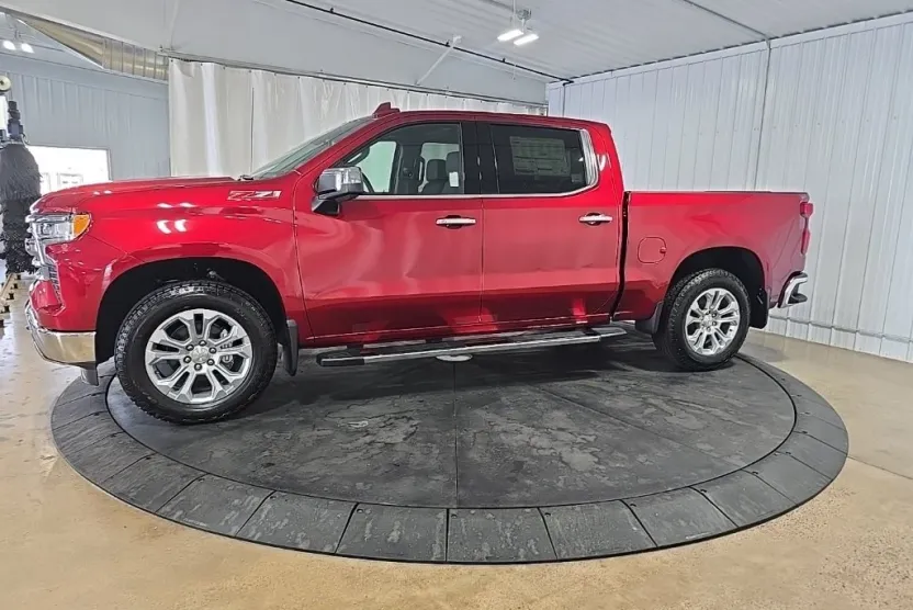 2026 Chevrolet Silverado 1500 LTZ photo 1